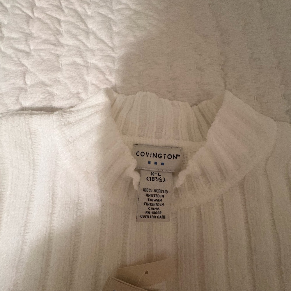 Covington Cream Ribbed Turtleneck Sweater - Picture 2 of 2